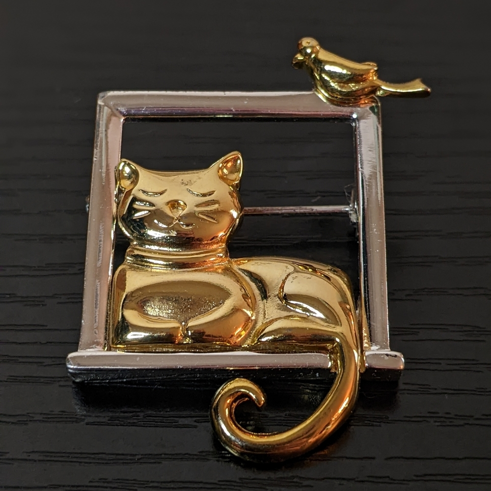 2/$18 VTG Cat Brooch Pin